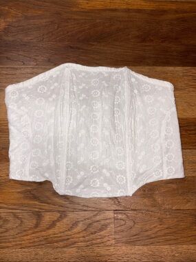 BEVERLY AND BECK white eyelet corset